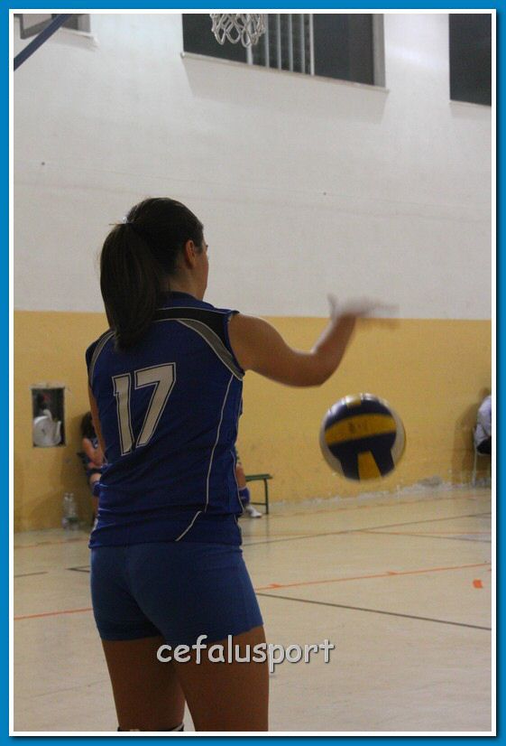 121144 volley 090_tn.jpg
